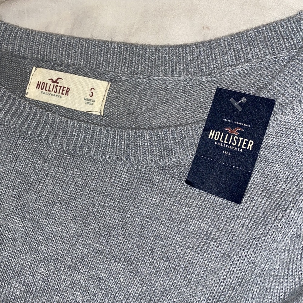 HOLLISTER - Picture 3 of 13
